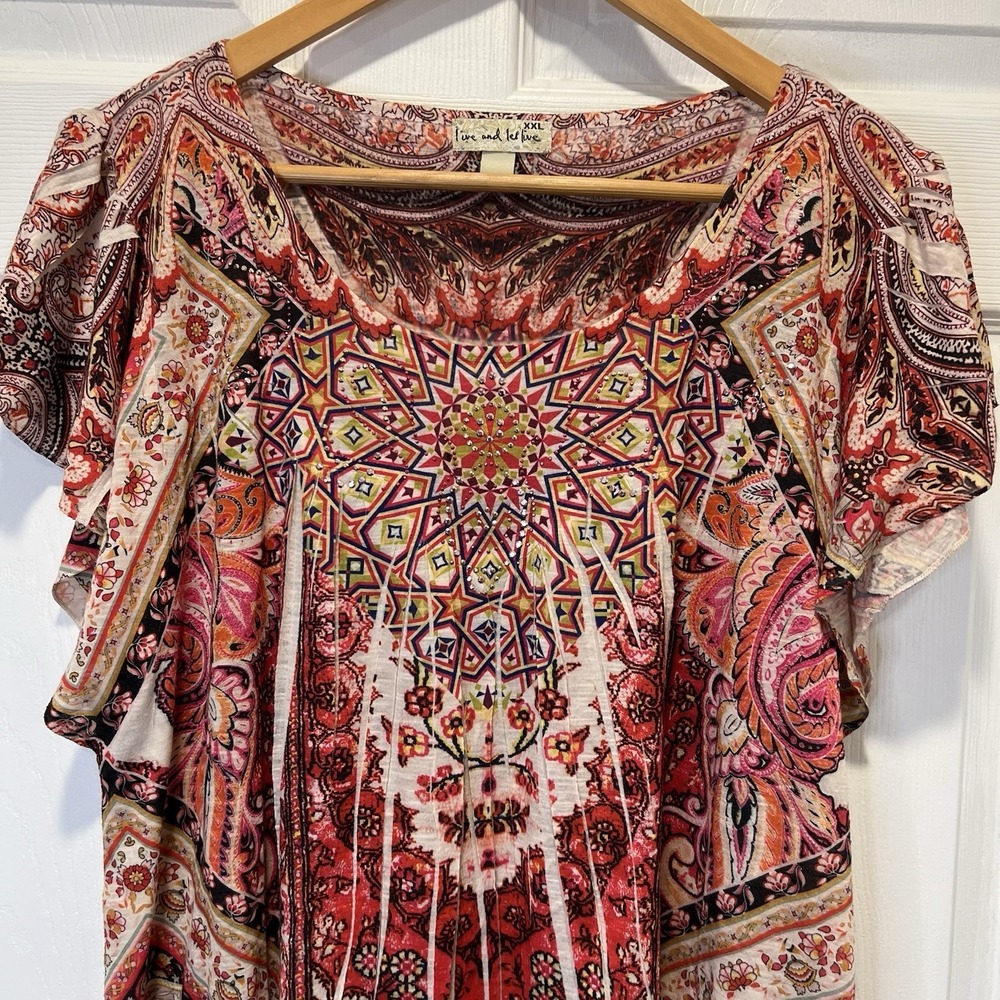 Live And Let Live XXL  Geometric Pattern